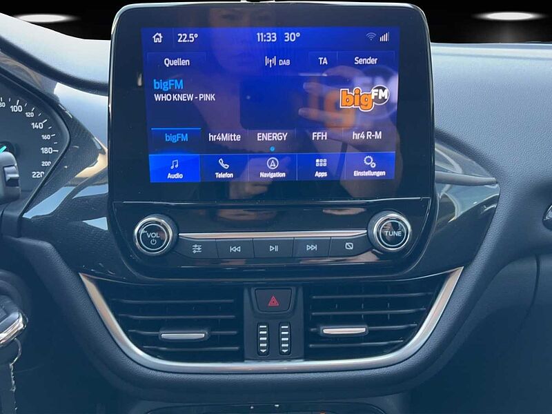 Ford Puma Titanium MHEV GJR Winter Paket PDC Navi Soundsystem LED Apple CarPlay Android Au