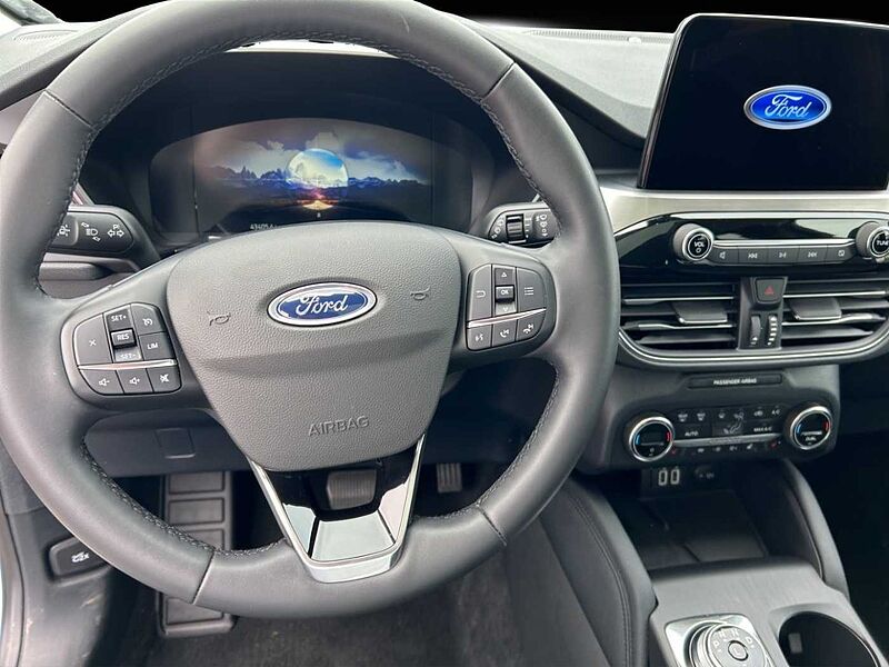 Ford Kuga Plug-In Hybrid PHEV PHEV Titanium X AHK-abnehmbar El. Panodach Navi Soundsystem