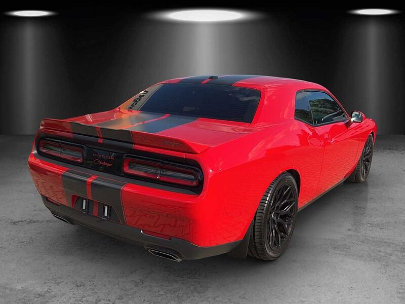 Dodge Challenger SRT 6.4 Navi Soundsystem Klimasitze Xenon ACC Klimaautom e-Sitze