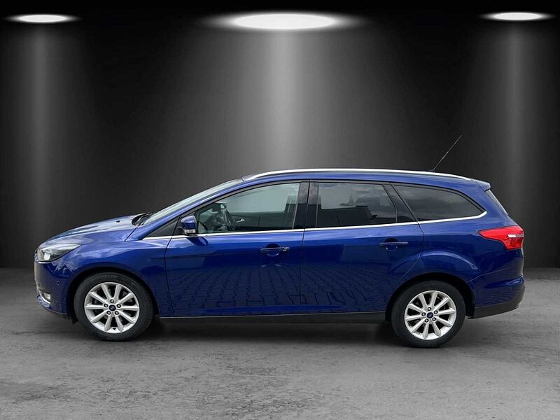 Ford Focus 1.5 EB Titanium, Navi