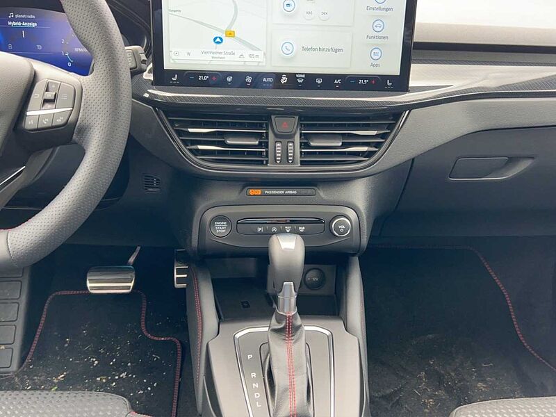 Ford Focus ST-Line X 155PS MHEV Sportpaket HUD Panodach Navi digitales Cockpit Soundsystem