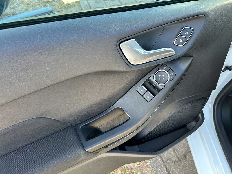 Ford Fiesta Cool & Connect Cool&Connect Navi Dyn. Kurvenlicht Apple CarPlay Android Auto WLA