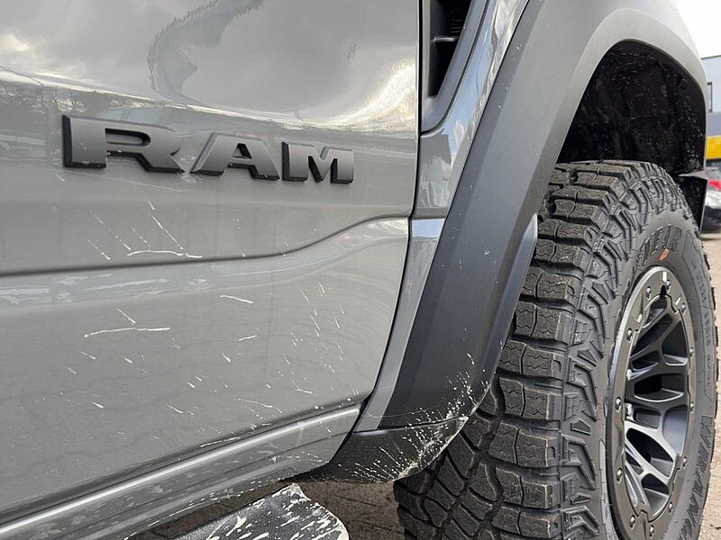 Dodge RAM TRX LUNAR MY23 HUD AHK PANO 4x Belüftung